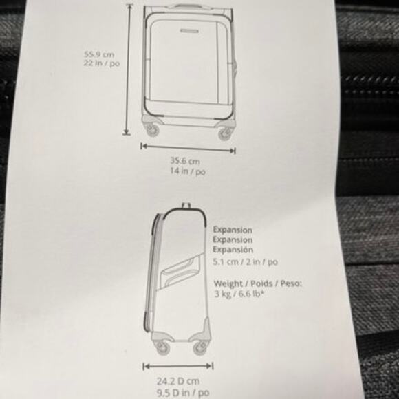 Ricardo Camden Drive 22″ Softside Carry-On Spinner color blue excellent cond. - Picture 4 of 15